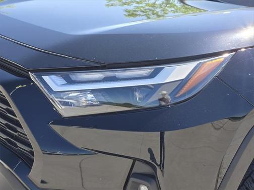 2023 Toyota RAV4 Hybrid Woodland Edition