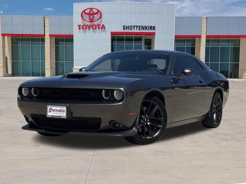 Granite Pearlcoat 2020 Dodge Challenger R/T
