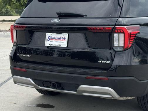 Agate Black Metallic 2025 Ford Explorer Platinum