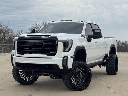 2024 GMC Sierra 2500 AT4