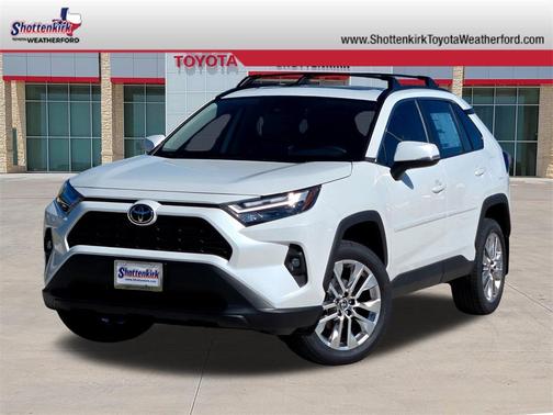 2025 Toyota RAV4 XLE Premium