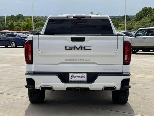 White Frost Tricoat 2023 GMC Sierra 1500 Denali Ultimate