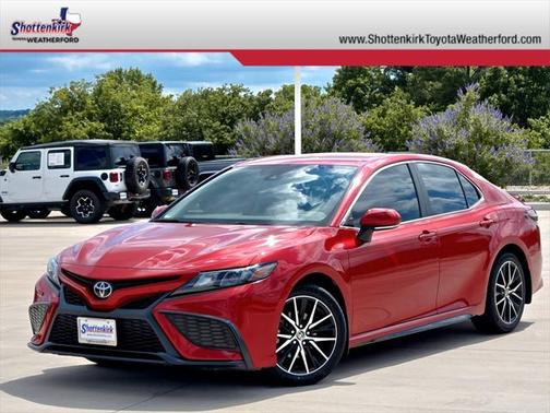 2021 Toyota Camry SE