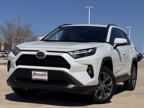 2024 Toyota RAV4 Hybrid XLE Premium