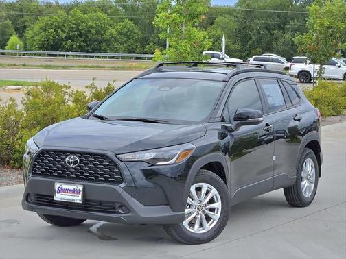 2025 Toyota Corolla Cross LE