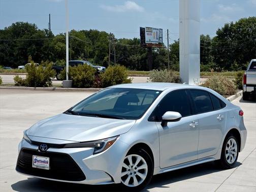 2024 Toyota Corolla Hybrid LE