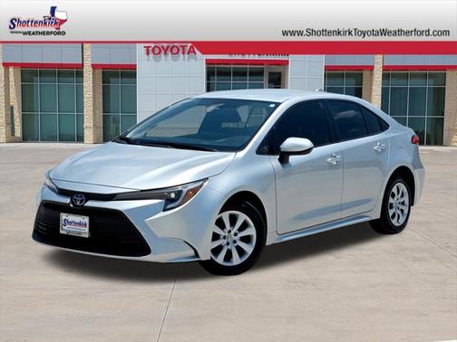 2024 Toyota Corolla Hybrid LE