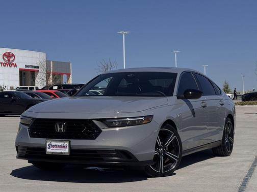 Urban Gray Pearl 2025 Honda Accord Hybrid Sport