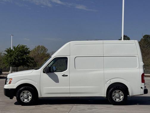 2020 Nissan NV Cargo NV2500 HD SV V6