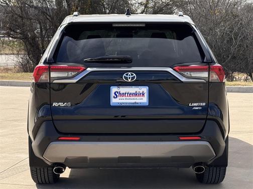2019 Toyota RAV4 Limited