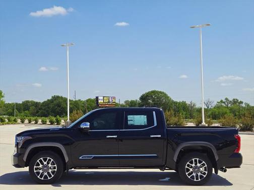 2025 Toyota Tundra Hybrid 1794 Edition