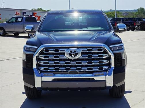 2025 Toyota Tundra Hybrid 1794 Edition