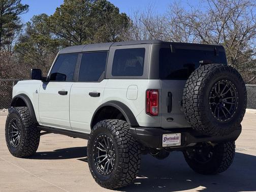 2022 Ford Bronco Black Diamond