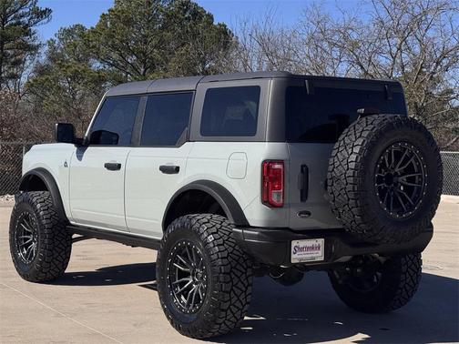 2022 Ford Bronco Black Diamond