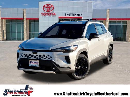 Wind Chill Pearl/Jet Black 2026 Toyota Corolla Hybrid SE