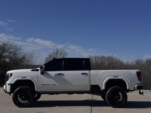 2024 GMC Sierra 2500 Denali Ultimate