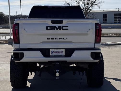 2024 GMC Sierra 2500 Denali Ultimate