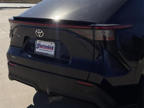 2026 Toyota bZ XLE Plus