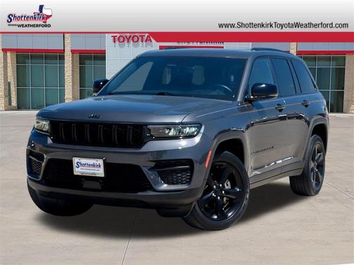 2022 Jeep Grand Cherokee Altitude