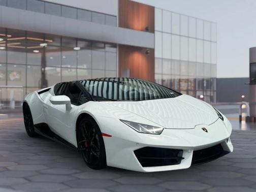 2017 Lamborghini Huracan LP580-2S