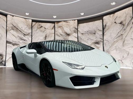 2017 Lamborghini Huracan LP580-2S