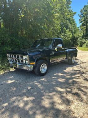 1982 GMC Pickup Truck Base
