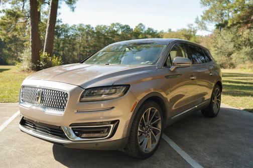 2019 Lincoln Nautilus Reserve