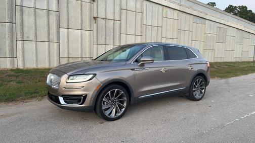2019 Lincoln Nautilus Reserve