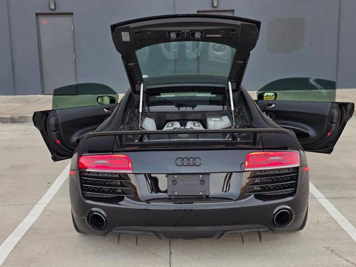 2014 Audi R8 5.2