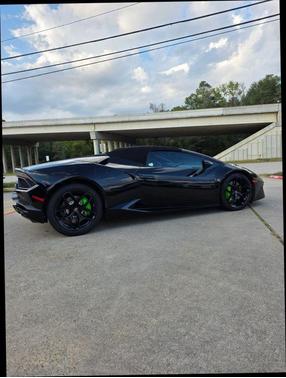 2017 Lamborghini Huracan LP 580-2 Spyder Convertible 2D