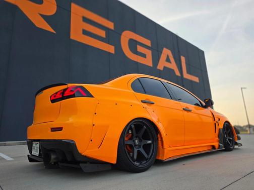 2010 Mitsubishi Lancer Evolution SE