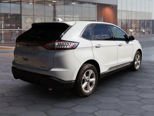2017 Ford Edge SE