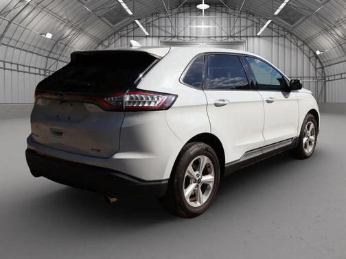 2017 Ford Edge SE