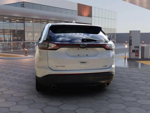 2017 Ford Edge SE