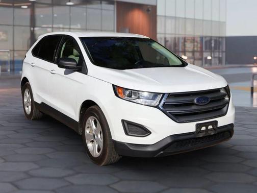 2017 Ford Edge SE