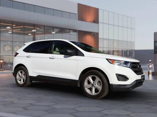 2017 Ford Edge SE
