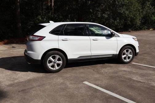 2017 Ford Edge SE