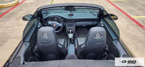 2012 Porsche 911 Carrera 4