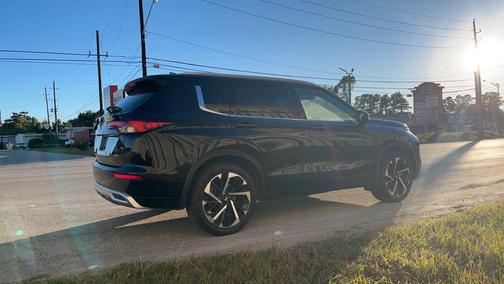 2022 Mitsubishi Outlander SEL Special Edition 2WD