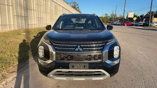 2022 Mitsubishi Outlander SEL Special Edition 2WD