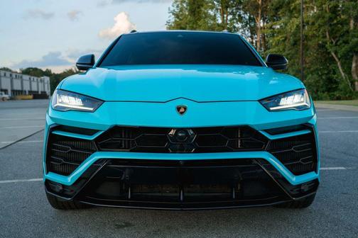 2022 Lamborghini Urus Sport Utility 4D