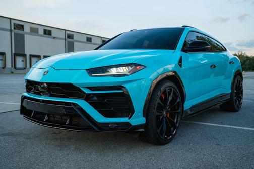 2022 Lamborghini Urus Sport Utility 4D