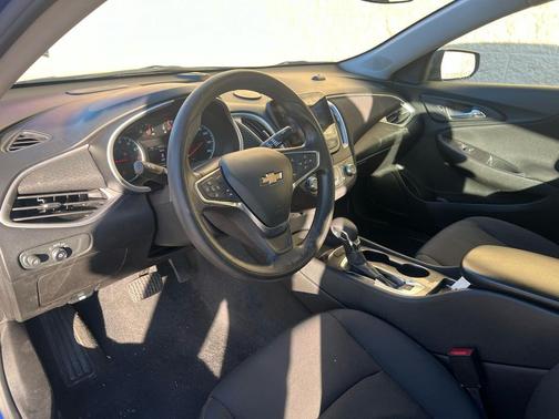 2023 Chevrolet Malibu 1LS