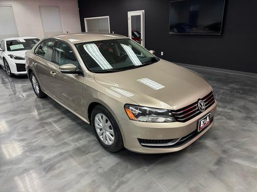 2015 Volkswagen Passat 1.8T S