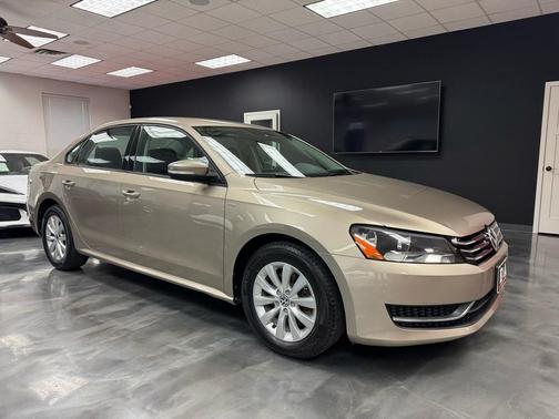 2015 Volkswagen Passat 1.8T S