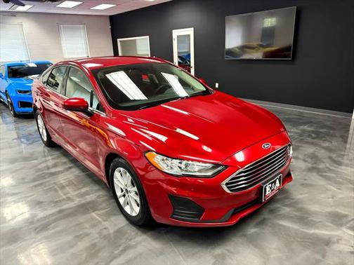 2020 Ford Fusion SE