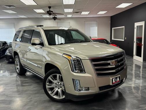2017 Cadillac Escalade Premium Luxury