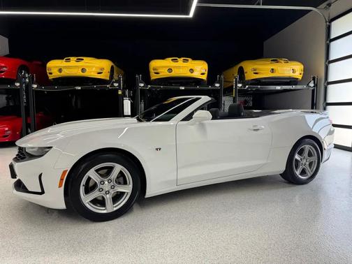 Summit White 2023 Chevrolet Camaro 1LT