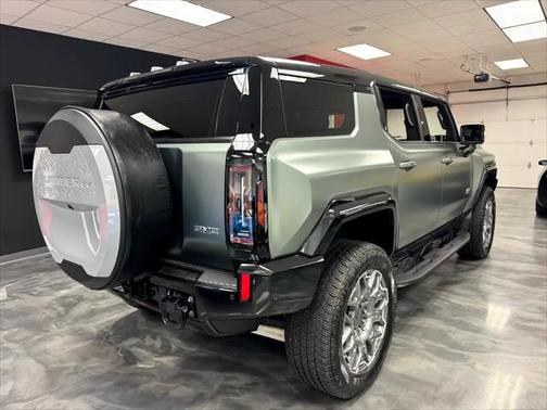 2024 GMC HUMMER EV SUV 3X