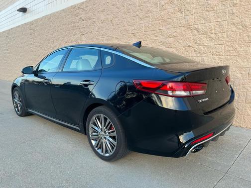 2018 Kia Optima SX Turbo
